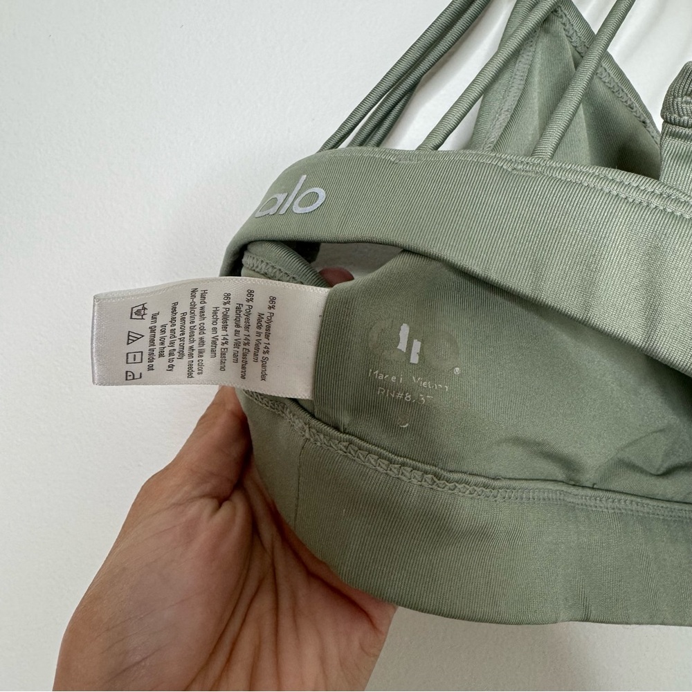 Alo Yoga | cross-strap bra - Picture 5 of 5
